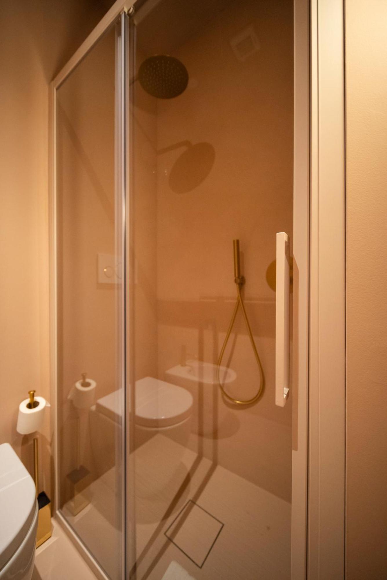 Fontana 16 Rooms Milan Extérieur photo